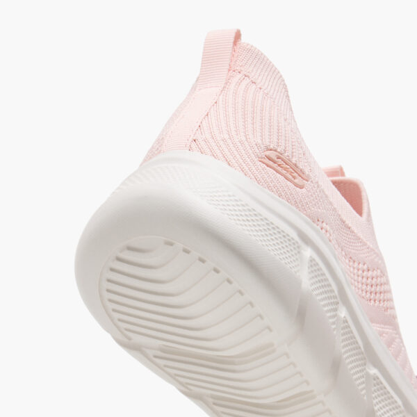 حذاء كوتشي سكيتشرز حريمي طبي بينك Skechers BOBS Sport