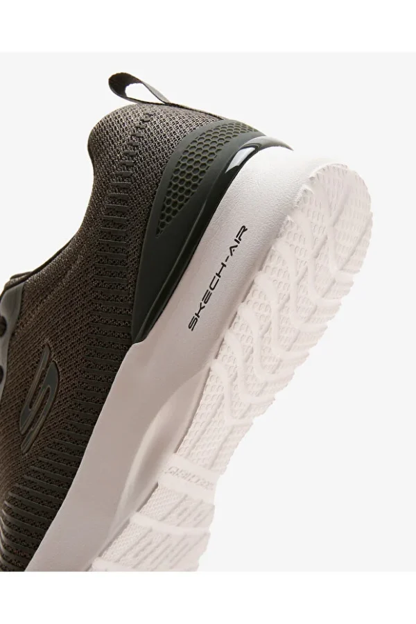 حذاء كوتشي سكيتشرز رجالي طبي زيتي Skechers Summits