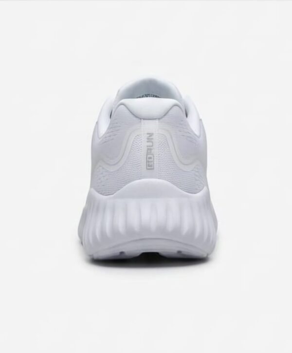 Skechers GO RUN NOW Knitted Lace-Up Shoes -WHT